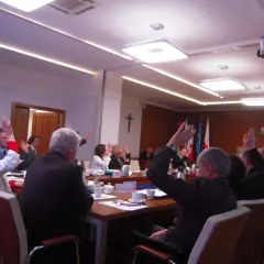 Ile zarabia przewodniczący rady osiedla? Zaskakujące fakty o wynagrodzeniu