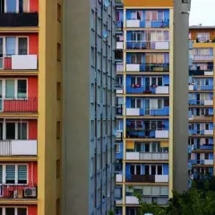 Po jakim czasie można wykupić mieszkanie komunalne i uniknąć problemów