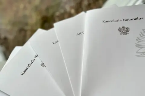 Gdzie zgłosić sprzedaż mieszkania? Kluczowe informacje i kroki do podjęcia