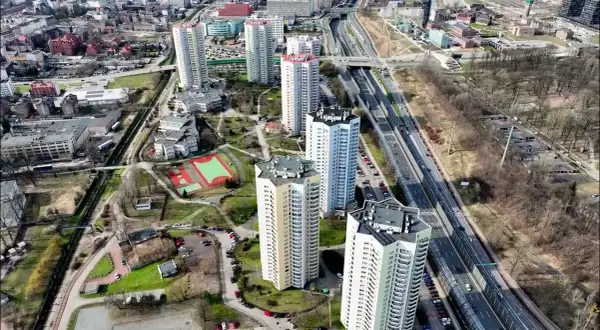 Osiedle Gwiazdy Katowice - ile pięter mają te imponujące budynki?